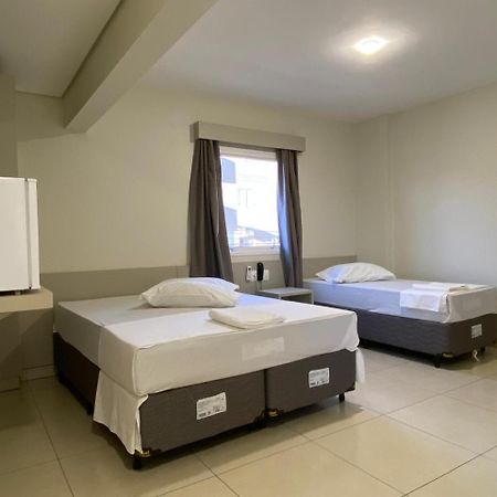 San Martin Hotel Ουμπερλάντια Εξωτερικό φωτογραφία